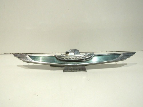 Vintage thunderbird icon - vintage,